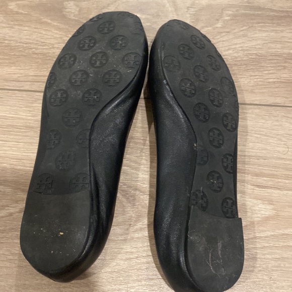 Classic Tory Burch flats - Picture 2 of 3
